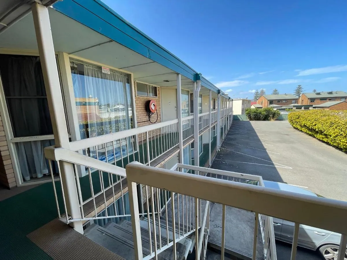 ***  Haven Marina Motel Adelaide Australia